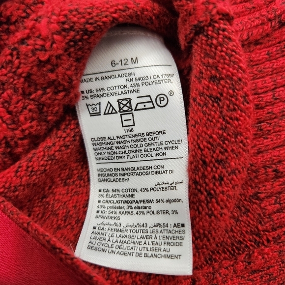 Old Navy Baby Red Cable Knit Buttonfront Romper/Jumper/Unionsuit-Size 6-12 Mos. - Picture 5 of 6